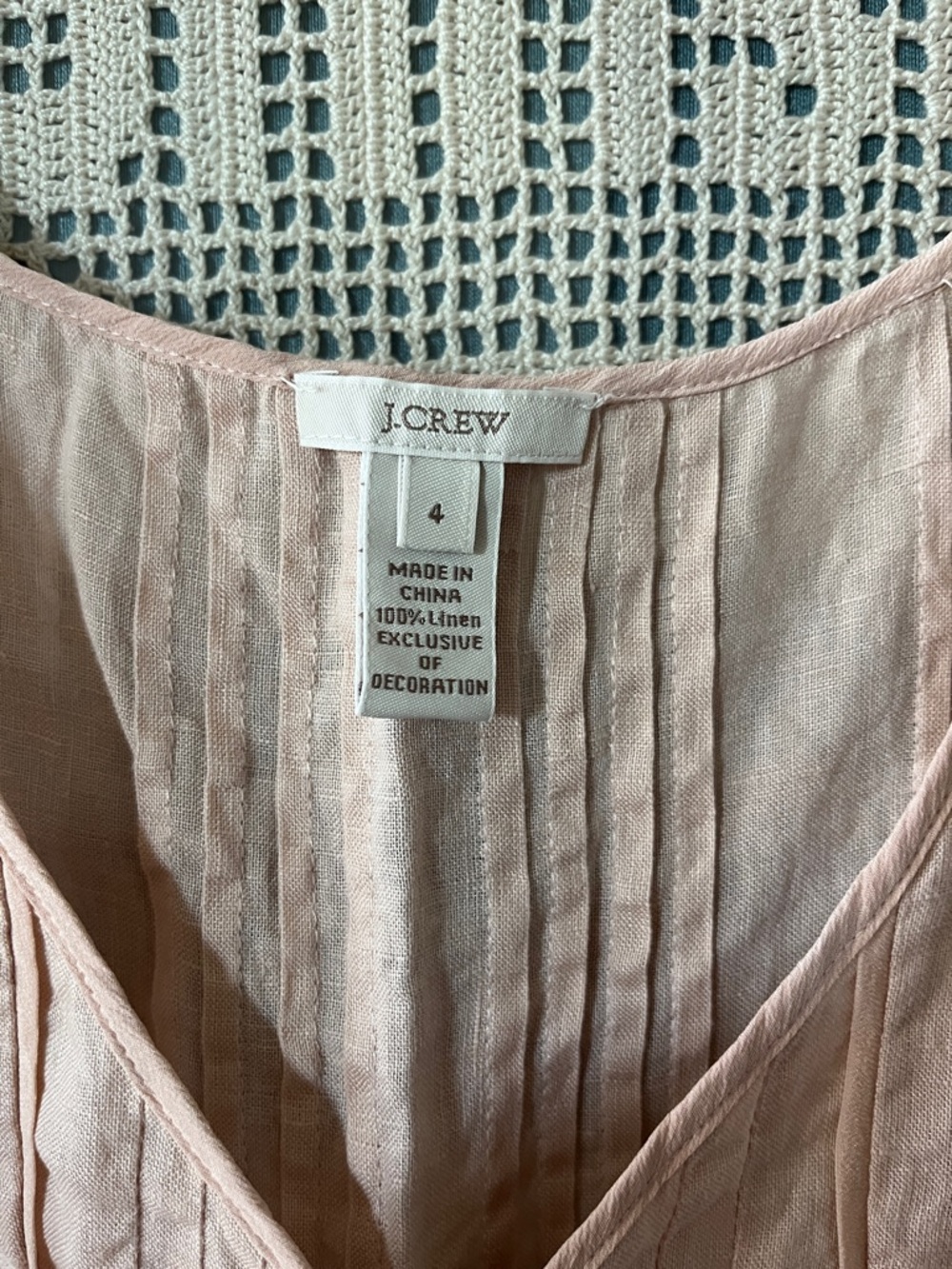 J. Crew Pale Blush Linen Pintuck V-Neck Tank - Picture 2 of 4